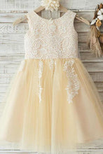 Sleeveless A-Line/Princess Knee-Length Flower Girl Dress With Bow(s)