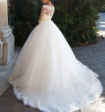 Ball Gown Lace Wedding Dresses with Sleeves