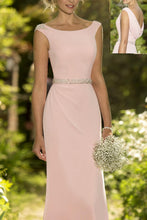 Pink Eye-Catching Scoop Neck Chiffon Covered Button Bridesmaid Dresses
