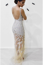 Champagne Mature Straps Tulle Trumpet/Mermaid V-neck Sleeveless Beading Evening Dresses