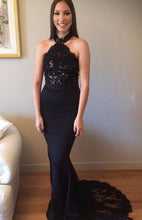 Trumpet/Mermaid Sleeveless Halter Lace Appliqued Sweep Train Prom Dresses