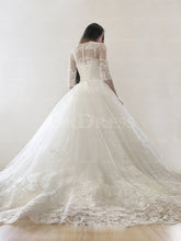 Ivory Lace-up Natural Applique Scoop Wedding Dresses