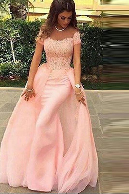 Tailored Watteau Train Lace Tulle Short Sleeve Prom Dresses