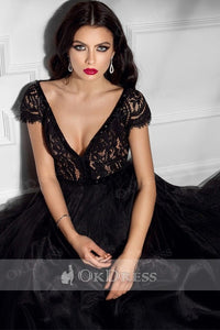 Black A-line Deep V-neck Lace Long Formal Prom Dresses