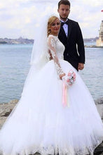 Ivory Bright Ball Gown Long Sleeves Wedding Dresses