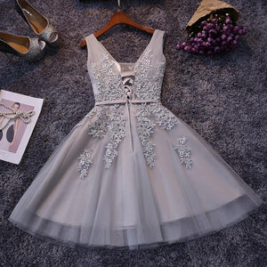 Classic Natural A-line V-neck Tulle Homecoming Dresses
