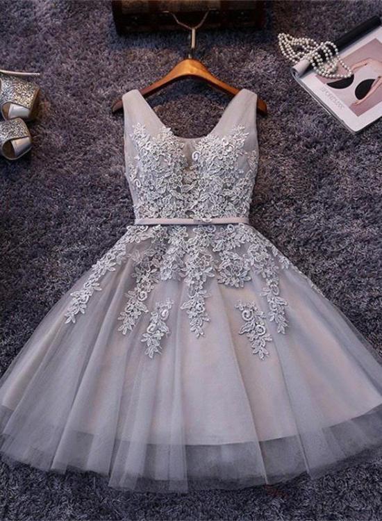 Classic Natural A-line V-neck Tulle Homecoming Dresses