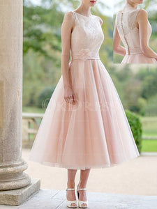 Pink Concise A-line/Princess Lace Tea-length Prom/Bridesmaid Dresses