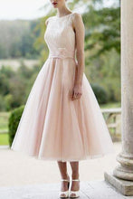 Pink Concise A-line/Princess Lace Tea-length Prom/Bridesmaid Dresses