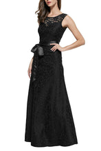 Mermaid/Trumpet Lace Bateau Cap Sleeves Long Evening Gowns