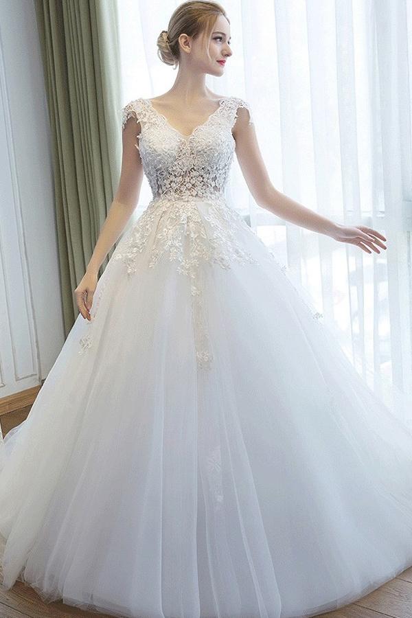 White Most Popular Appliques Lace Court Train Tulle V-neck Wedding Dresses