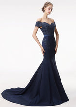Off-the-shoulder Mermaid Evening Dress With Lace Appliques & Beadings