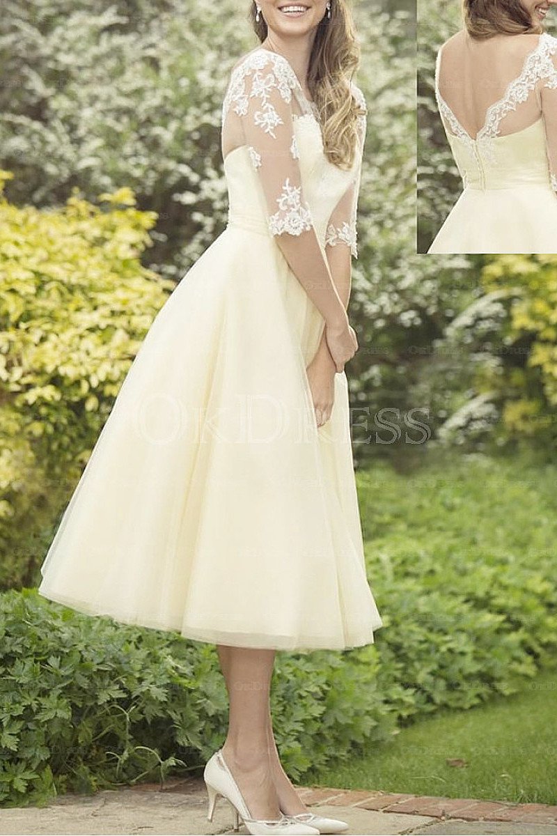 Bravo A-line/Princess 1/2 Sleeves Lace Appliqued Covered Button Bridesmaid Dresses