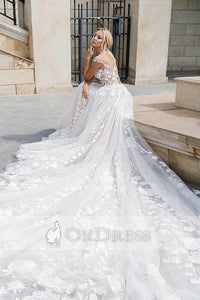 Ivory Glamorous Tulle Wedding Dresses with Lace Applique