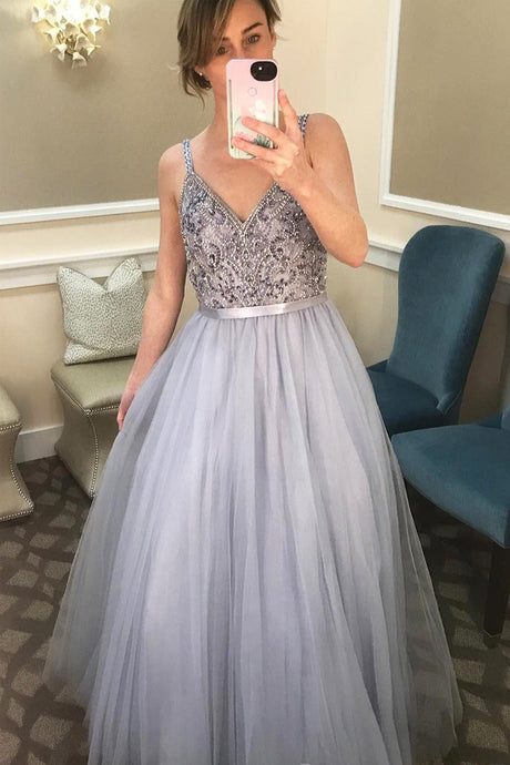 A-Line/Princess V-neck Tulle Floor-Length Prom Dresses
