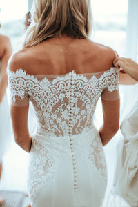 Trumpet/Mermaid Off-the-Shoulder Lace Wedding Dresses
