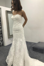 Appliques Lace Sweetheart Sweep Train Wedding Dresses