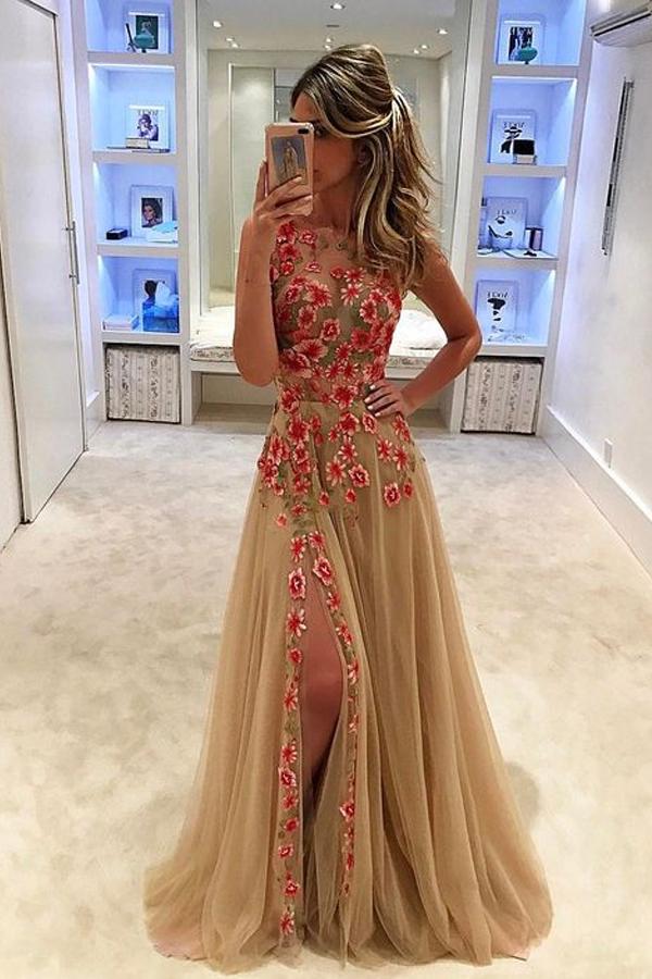 Extravagant Sweep Train Natural Sleeveless Champagne Prom Dresses