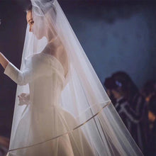 White Long Bridal Veils with Comb