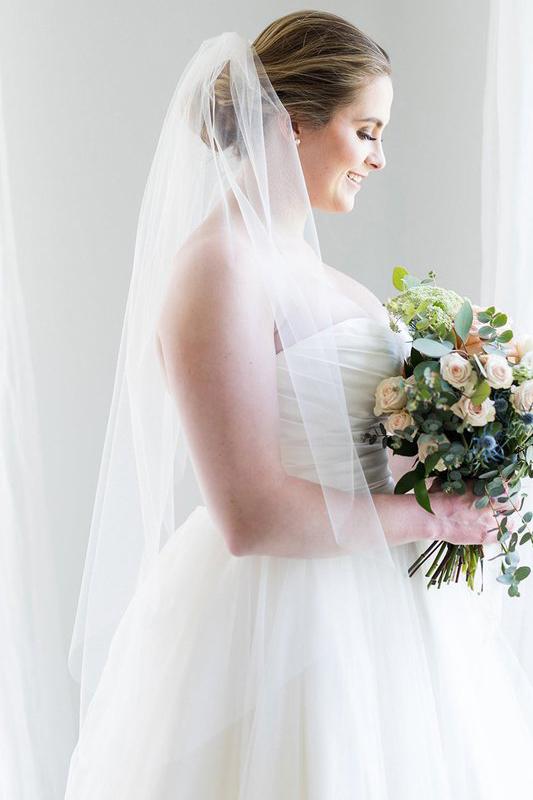 Vintage Simple Bridal Veil
