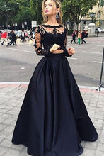 Two-Piece A-line Full/Long Sleeve Lace Applique Black Tulle Prom Dresses