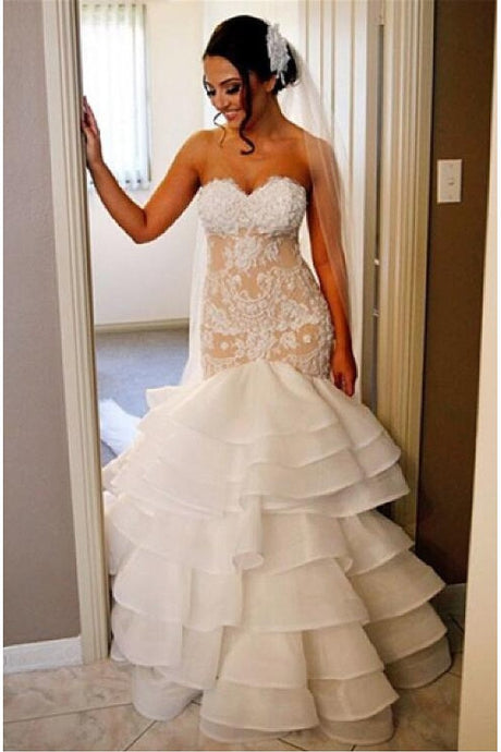 White Delicate Natural Applique Sleeveless Sweep Train Wedding Dresses