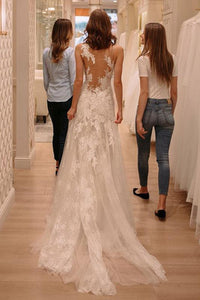 A-Line/Princess Scoop Neck Floor-Length Tulle Lace Wedding Dress