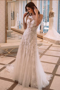 A-Line/Princess Scoop Neck Floor-Length Tulle Lace Wedding Dress