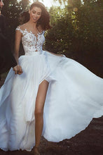 A-Line/Princess Tulle Sleeveless Appliques Lace Wedding Dresses