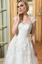 A-Line/Princess Floor-Length Lace Short Sleeves Wedding Dresses