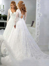 White Retro A-line Long Sleeves Court Train Lace Wedding Dresses