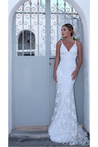 White Mermaid/ Trumpet Spaghetti straps Lace Applique Beading Long Prom Dresses