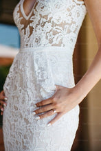 Neat Lace Chapel Train Natural Sheath/Column Wedding Dresses