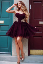 Applique Short Homecoming Dresses