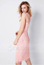 Charming Tulle V-Neck Neckline Short Sheath/Column Cocktail Dress with Beadings